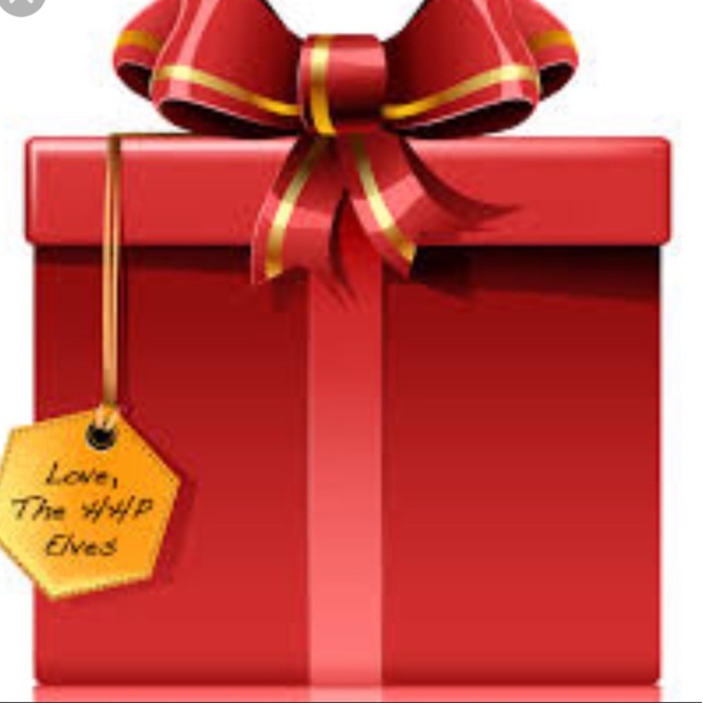 🔥Mystery box FULL/resalable items perfect 2 sell